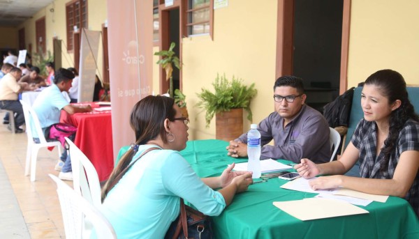 Rechazan estigma contra jóvenes que residen en zonas 'calientes”