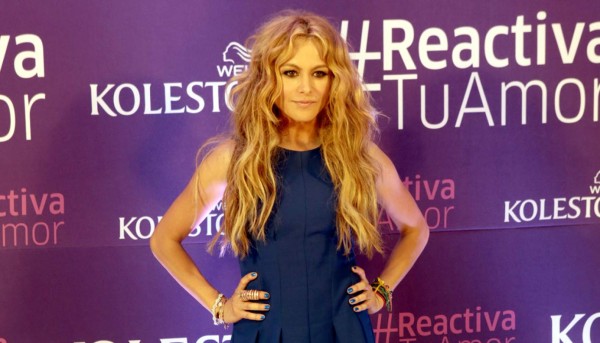 Paulina Rubio presenta a su hijo Eros