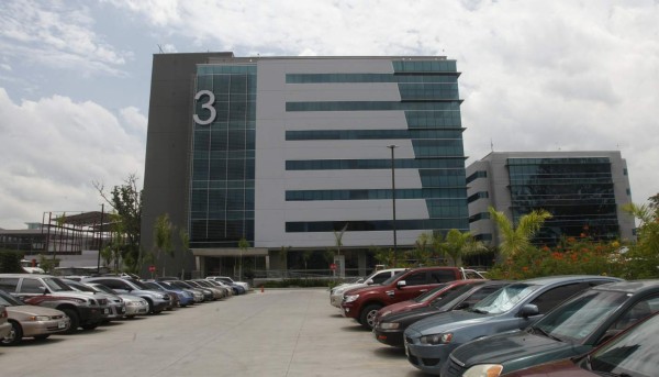 Los call centers dan empleo ya a 20,000 sampedranos