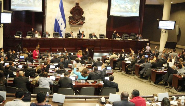 Congreso discutirá ley de trabajo obligatorio para presos