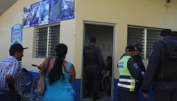 Intensifican operativos en el sector Rivera Hernández tras enfrentamiento que dejó cinco muertos