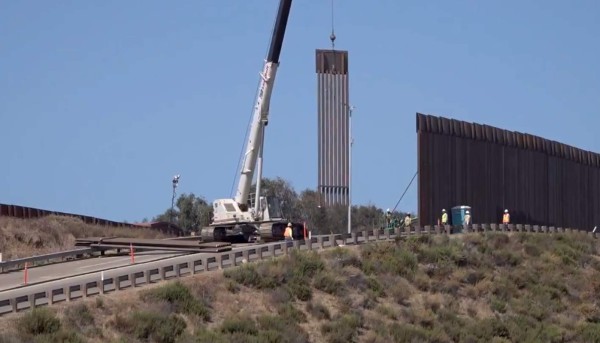 La Corte Suprema de EEUU autoriza a Trump a gastar fondos militares en muro fronterizo