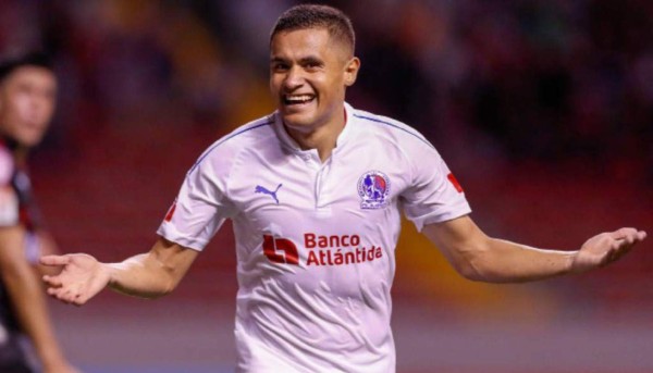 ¡Sorpresa! Roger Rojas jugará en el Alajuelense, según prensa de Costa Rica