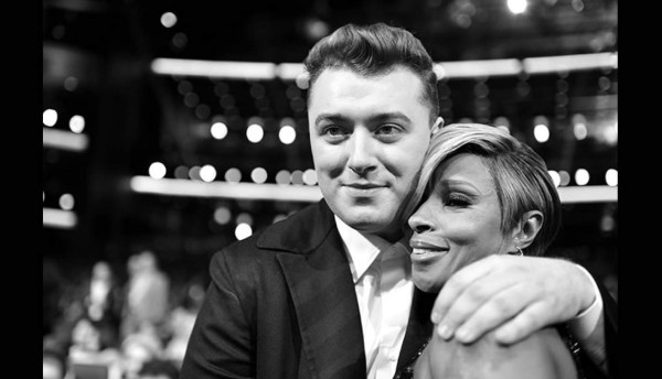 ¿Por qué llora Taylor Swift? Mira lo que pasó en el backstage de los AMAs 2014