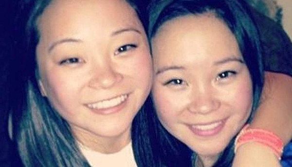 Separadas al nacer, reunidas por Facebook