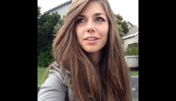 Amy Northcutt y su esposo fueron condenados a prisión tras haberle mandado mensajes sugerentes a una estudiantede 16 años de edad, a quien le proponían un trío sexual. A Northcutt la condenaron a dos meses en prisión.