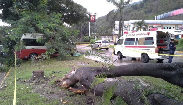 Un muerto y cuatro heridos en accidente de rapidito en San Pedro Sula
