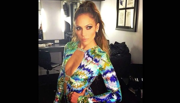 ¿Por qué llora Taylor Swift? Mira lo que pasó en el backstage de los AMAs 2014