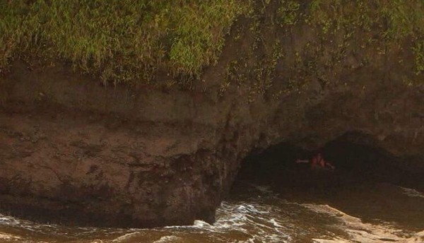 Policía de Panamá recoge a 3 náufragos estadounidenses