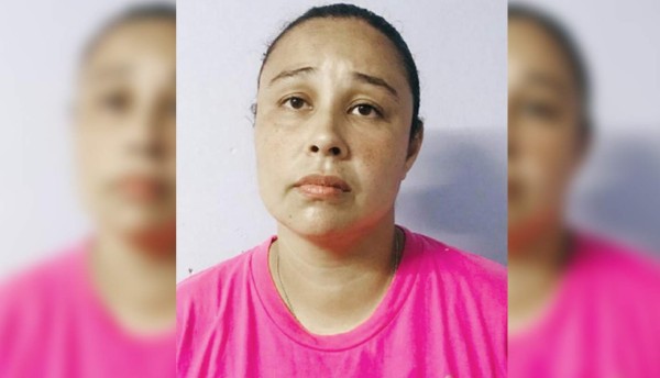 Testimonio de hermana hunde a mujer acusada de matar a su mamá