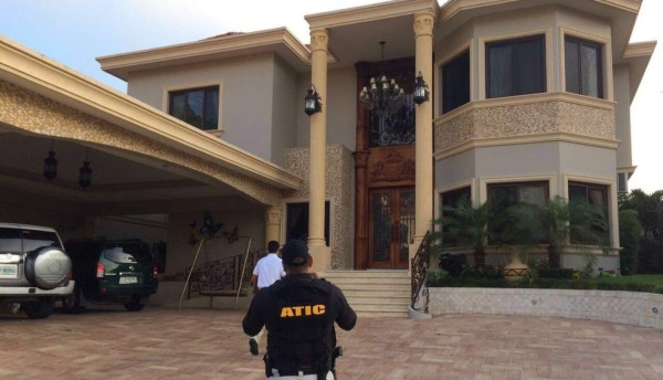 Confirman auto de formal procesamiento a excomisionado Barralaga