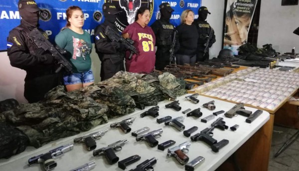 Caen supuestos líderes de la 18 con fuerte armamento en San Pedro Sula