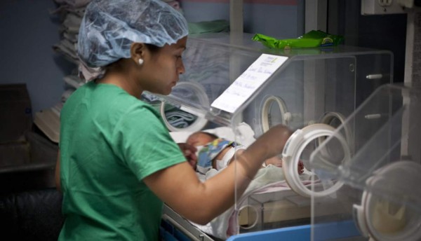 Neonatólogos españoles formaran médicos hondureños