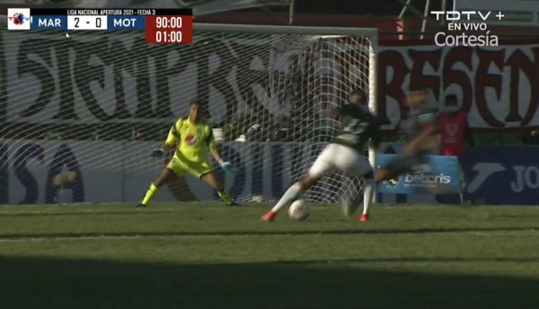 ¡Dejó sin cintura a Pereira! El golazo de Costly que liquidó al Motagua