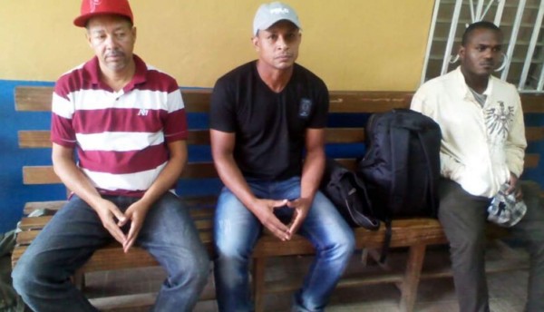 Detienen a tres dominicanos en El Paraíso