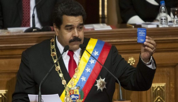 Maduro: 'EUA monta una guerra para justificar golpe en Venezuela'