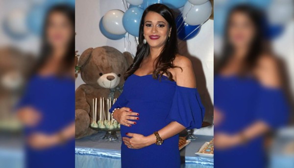 Festejo por el bebé de Andrea Larios de Pineda