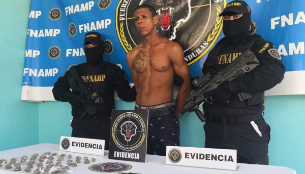 Arrestan a supuesto vendedor de droga en La Ceiba