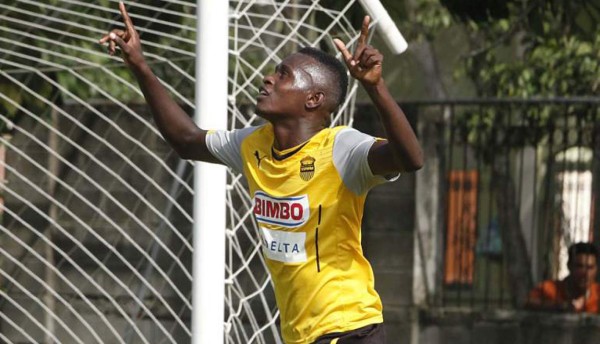 Real España cedió a Román Valencia al Social Sol