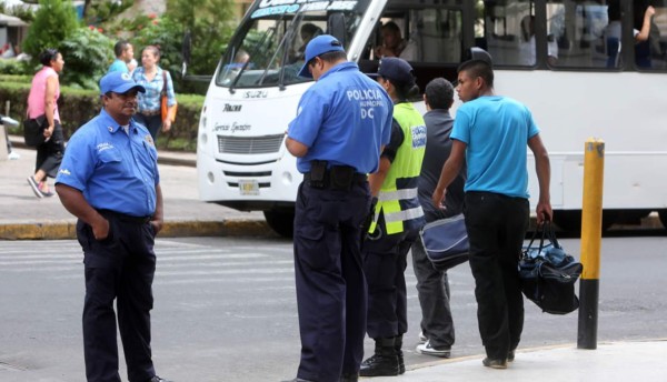 Más de 400 licencias decomisadas en 'Feriadón'