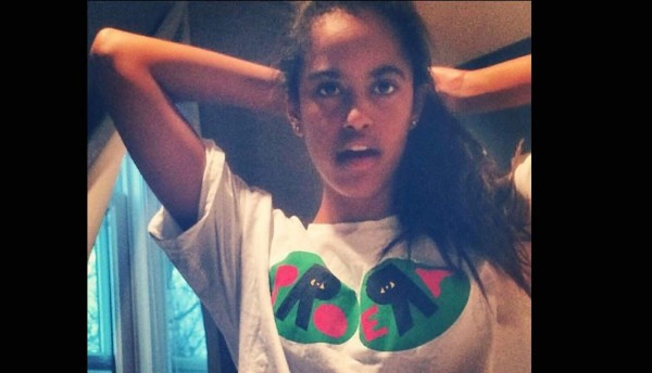 Una foto de Malia Obama causa polémica
