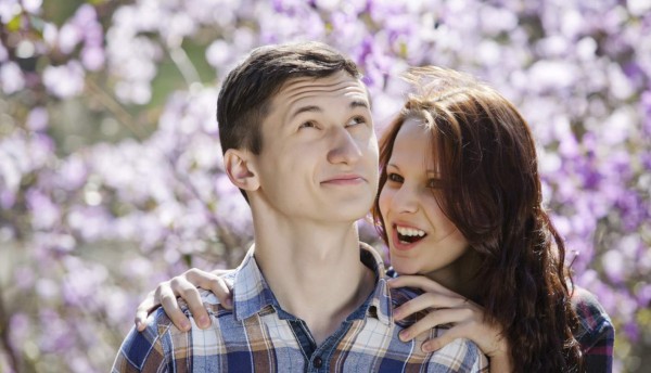 Cosas que le hacen ver como una novia asfixiante