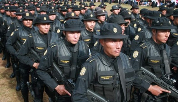 Tras 23 años enjuician a expolicías por matar a investigador