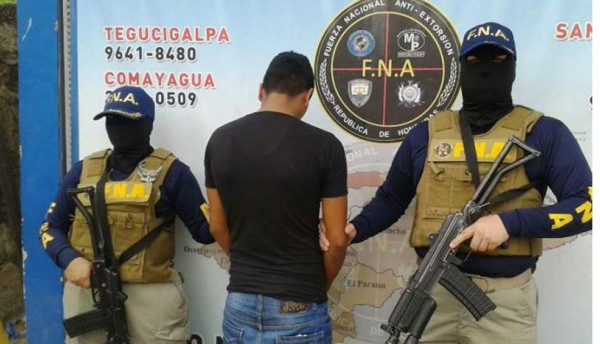 Apresan a menor por extorsionar negocios en Tegucigalpa