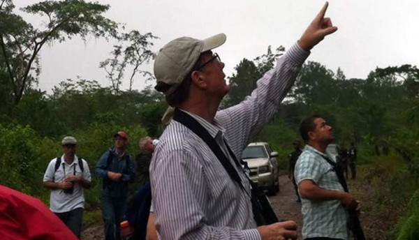 Estrenan torres de avistamiento para aves en cerro Meambar