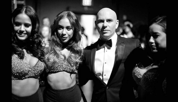 ¿Por qué llora Taylor Swift? Mira lo que pasó en el backstage de los AMAs 2014