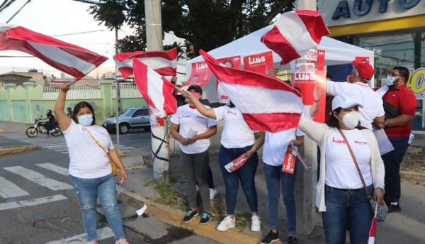 Empresarios hondureños piden suspender actos políticos