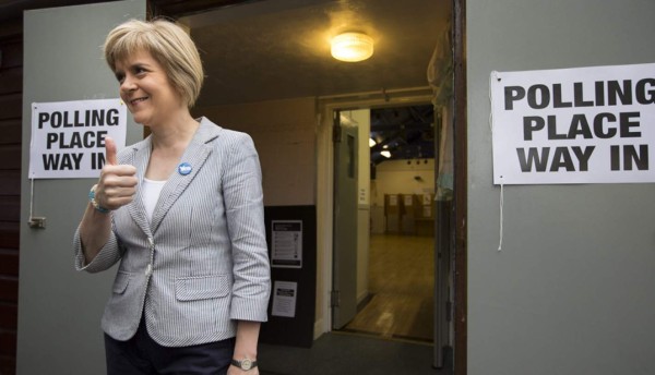 Preparan salida del Reino Unido de la Unión Europea