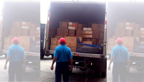 Cargamento de medicinas llega al hospital Mario Rivas