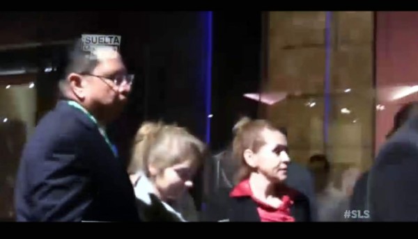 Abuchean a Sofía Castro en Las Vegas