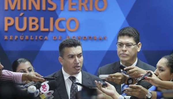 Congelan cuentas bancarias en Panamá ligadas al desfalco del IHSS