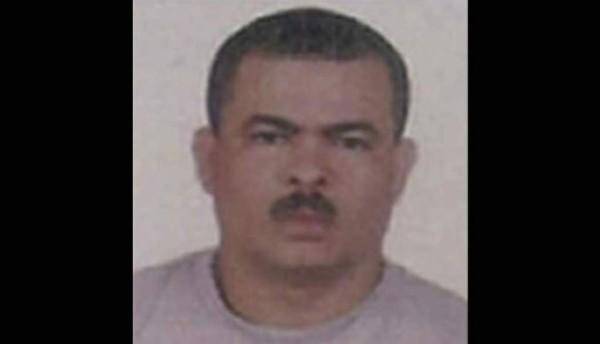 El cuerpo de Sonia Ramos Montes fue hallado acribillado cerca de su automóvil cuando se disponía a ir al trabajo. La tragedia se conecta directamente con un oscuro pasado, ya que Ramos Montes había buscado refugio en Canadá debido a la violencia desatada por ‘Los Cachiros’ contra su familia. 