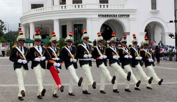 El instituto progreseño Rómulo Durón se roba el show en Guatemala