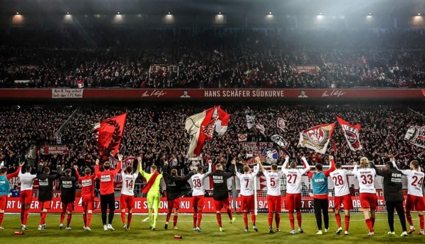 La reanudación de la Bundesliga sufre un revés con tres casos positivos por coronavirus en el Colonia