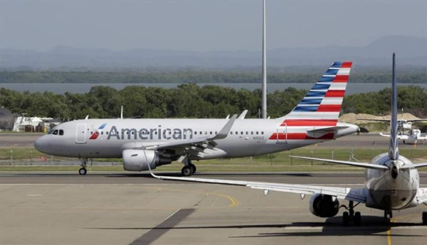 La compañía estadounidense American Airlines suspende sus vuelos a Venezuela