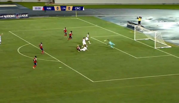 VIDEO: Las enormes salvadas de Keylor Navas con Costa Rica frente a Haití