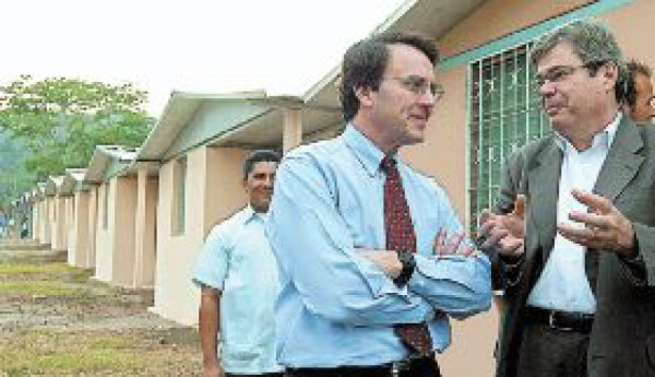 Dan préstamo para casas gracias al TLC con Estados Unidos