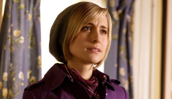 Actriz de 'Smallville” es acusada de liderar una secta sexual