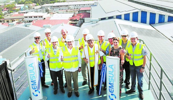 Inauguran el proyecto de energía solar más grande de AL
