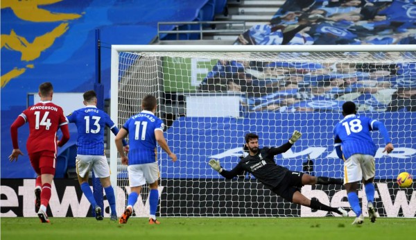 Liverpool se estrella contra el VAR y dejó escapar el triunfo en el final ante Brighton