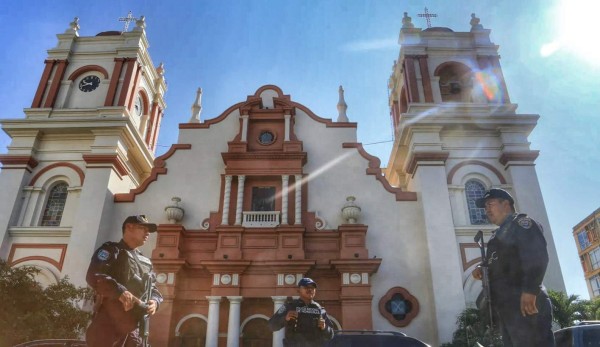 Más seguridad y medicinas piden sampedranos para el 2015