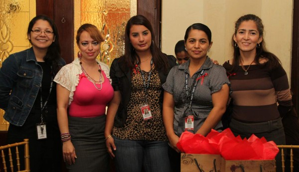 Grupo Opsa agasaja a las madres
