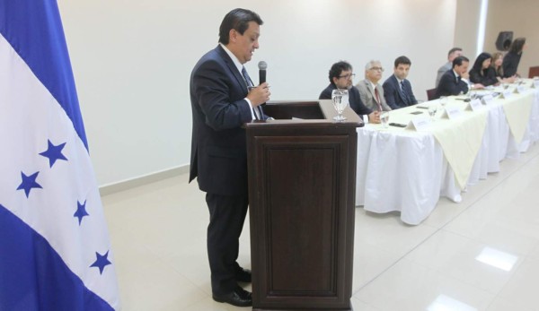 Gobierno reafirma confianza en la nueva revisión