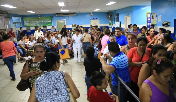 Capacitan a personal sobre virus del zika