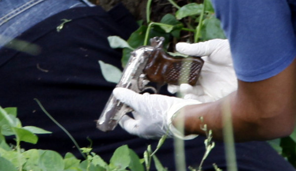 Balacera en retén militar: un muerto