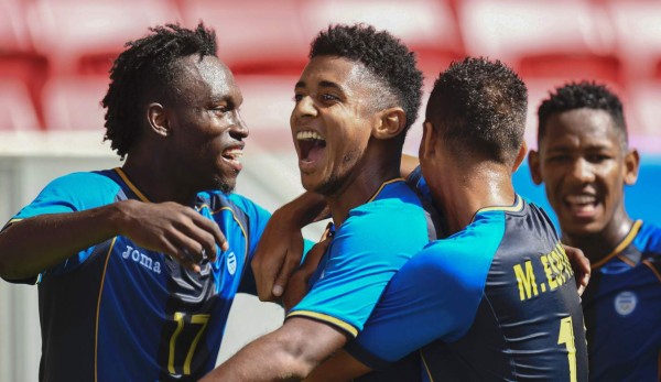 Periodistas internacionales llenan de elogios a Honduras